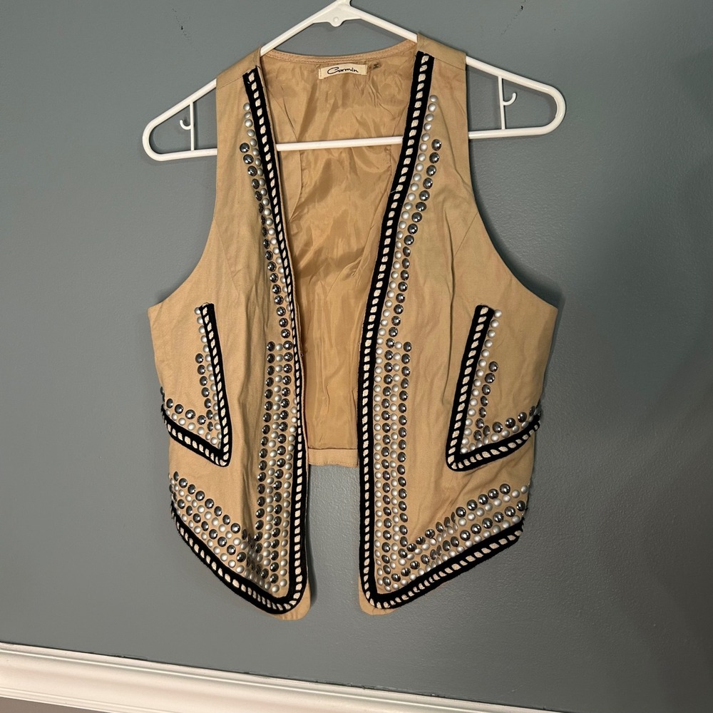 Carmin Tan Studded Braided Trim Cropped Vest Size M Western Boho Style